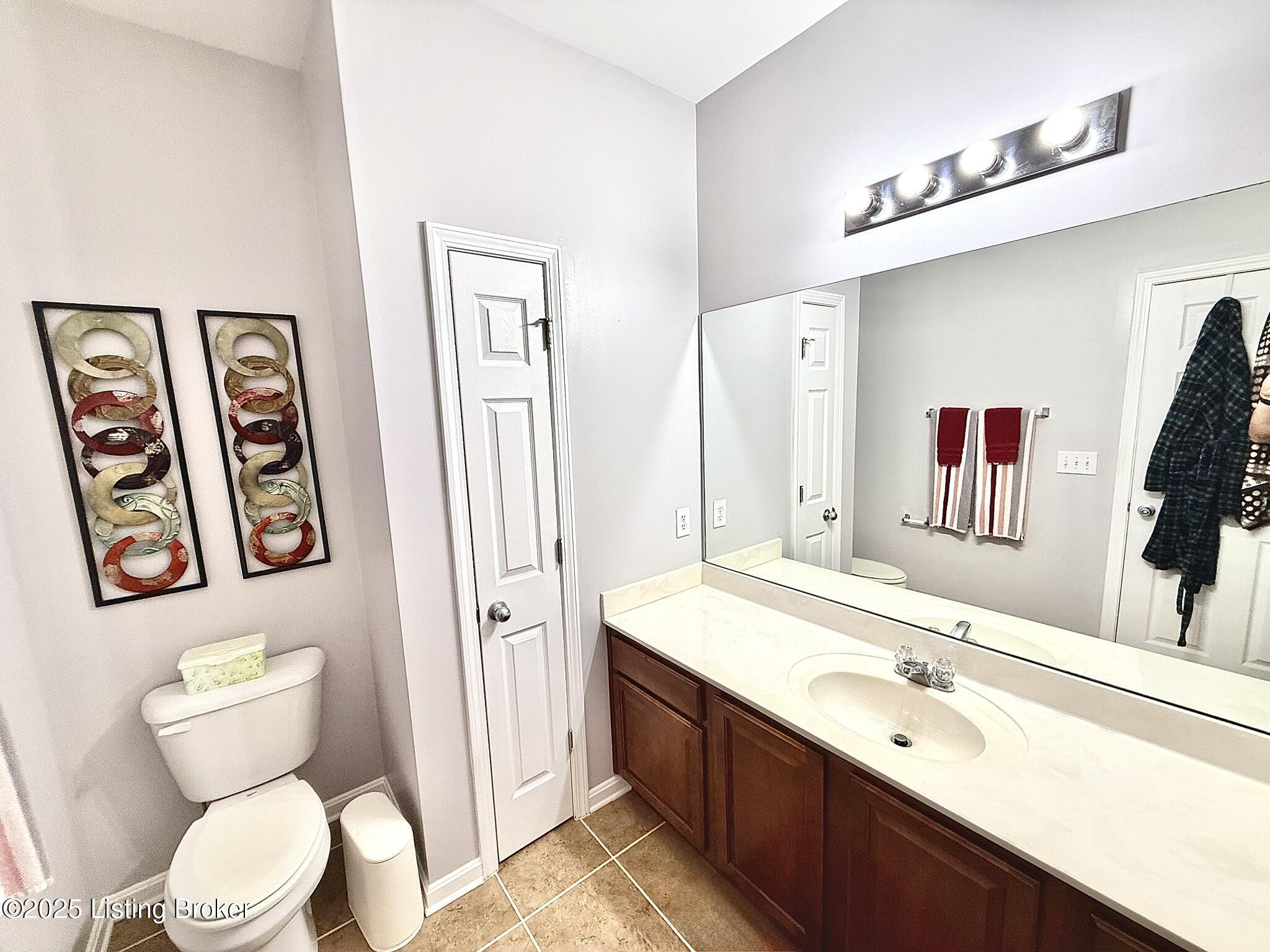 1313 Washington St #8, Shelbyville, Pennsylvania image 20