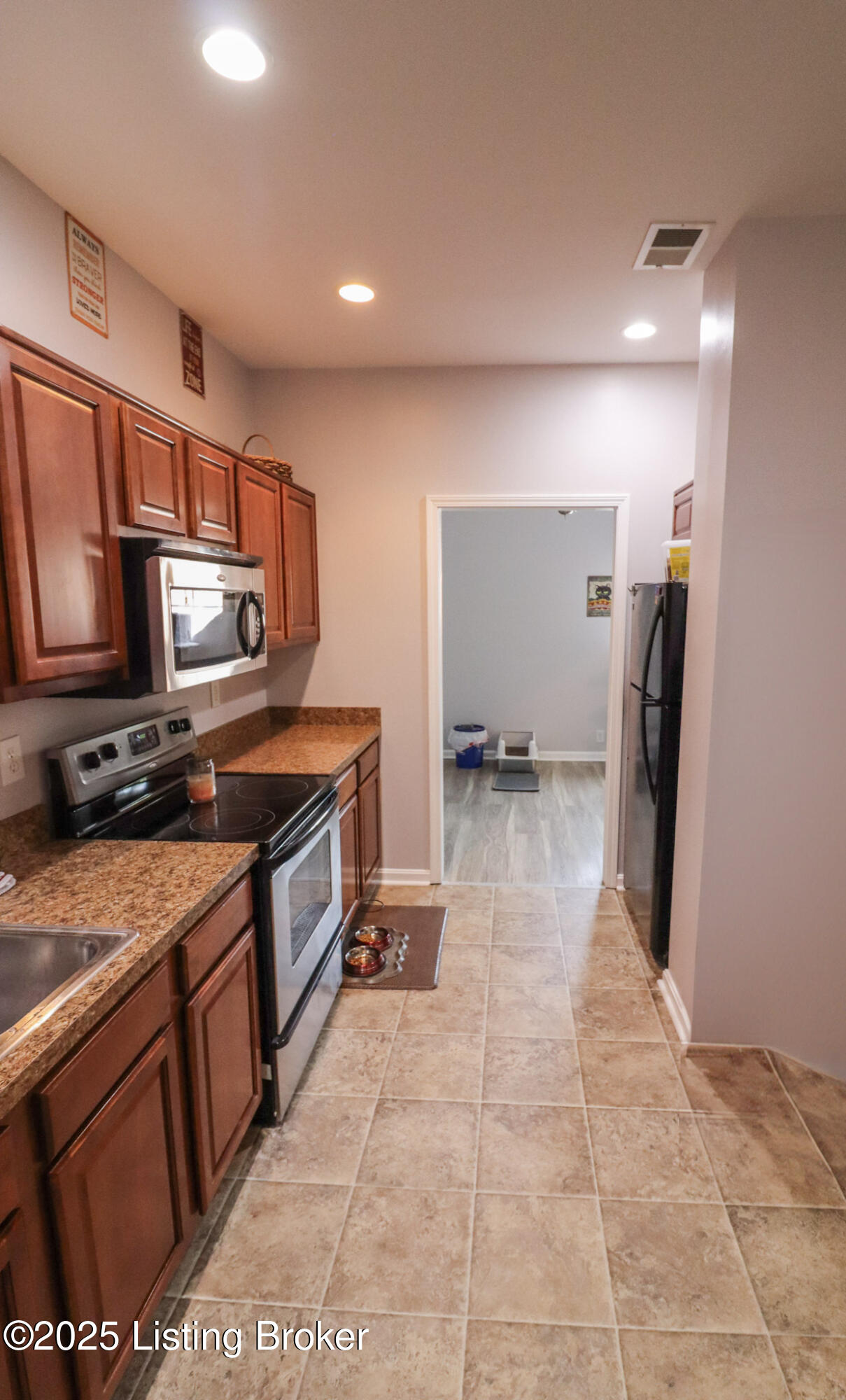 1313 Washington St #8, Shelbyville, Pennsylvania image 14
