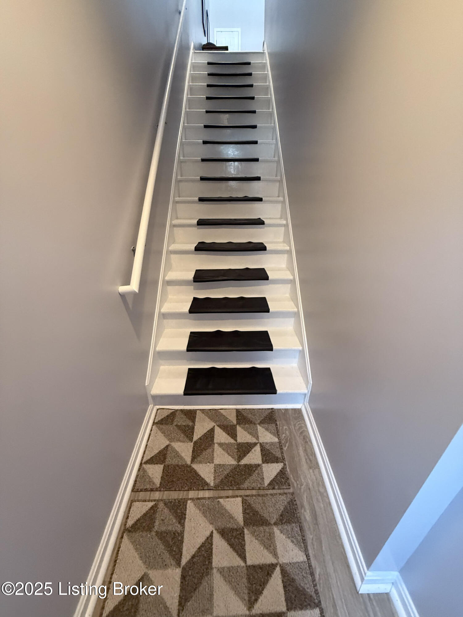 1313 Washington St #8, Shelbyville, Pennsylvania image 27