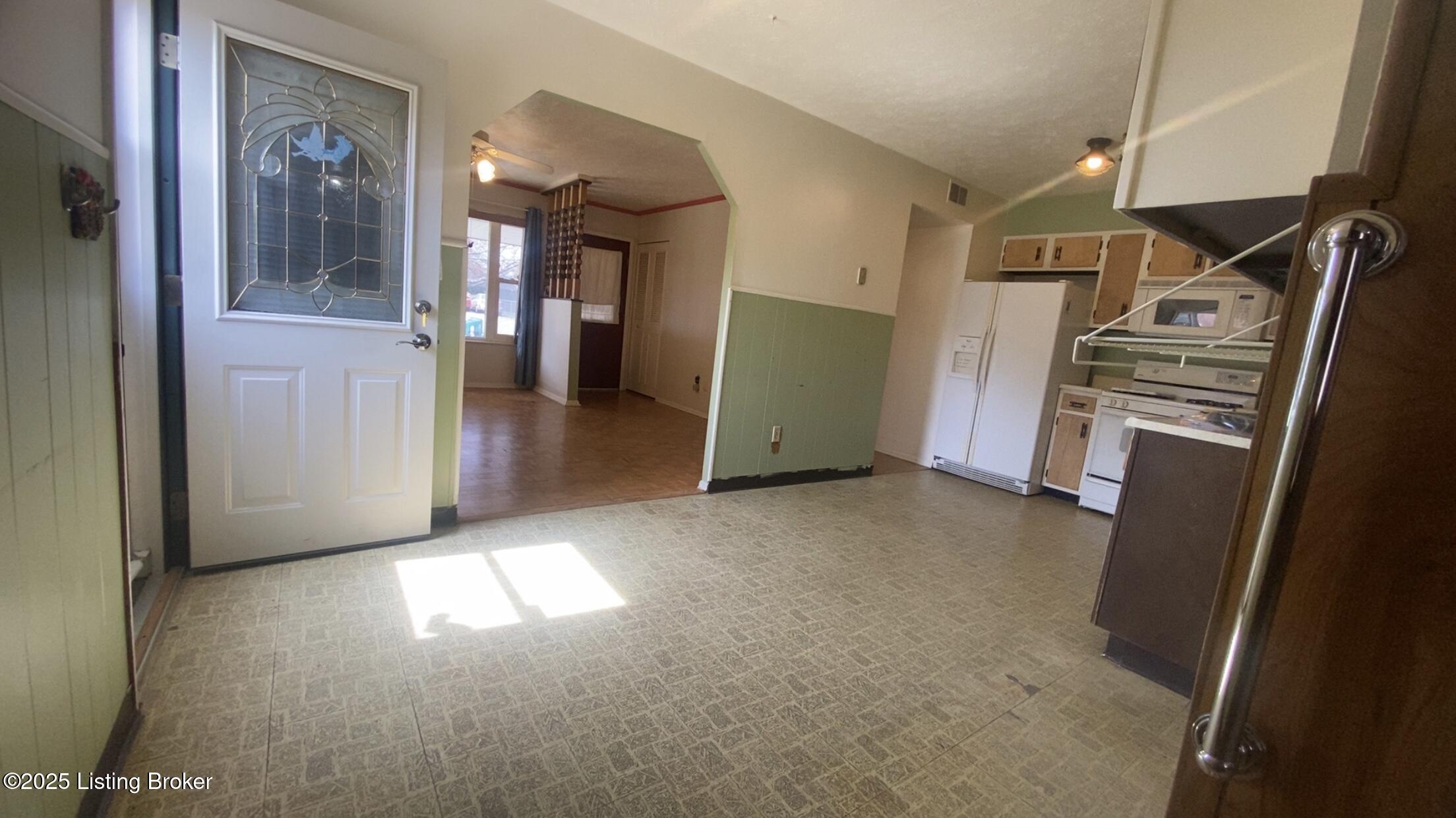 256 Beechland Rd, Shepherdsville, Kentucky image 3