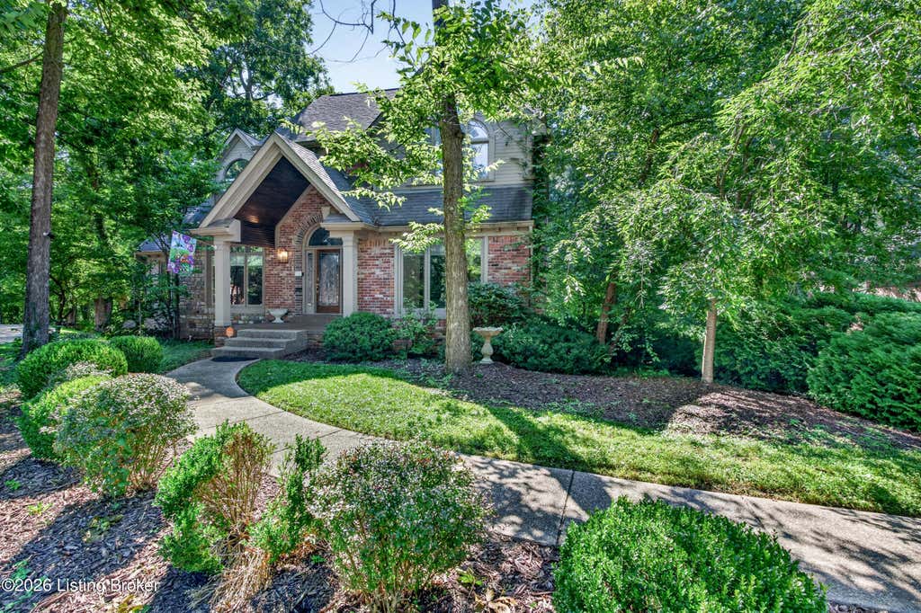 Photo of 14610 Woodstream Pl, Louisville, KY 40245 (MLS # 1722862)