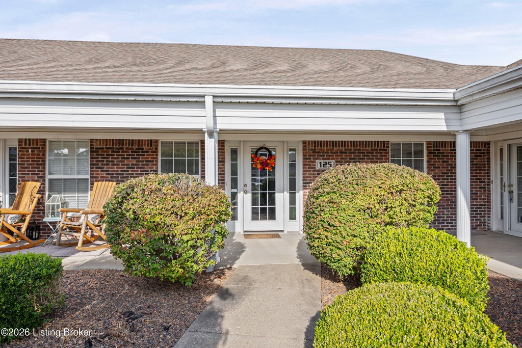 Photo of 125 Cornell Vlg Pkwy, Mt Washington, KY 40047 (MLS # 1728417)