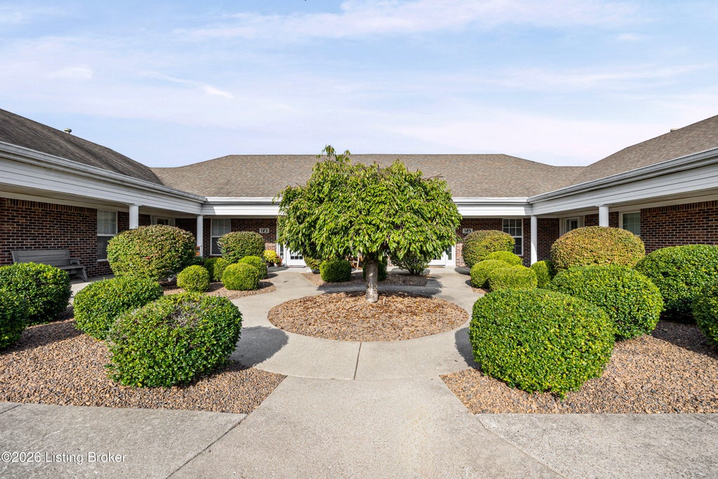 Photo of 125 Cornell Vlg Pkwy, Mt Washington, KY 40047 (MLS # 1728417)