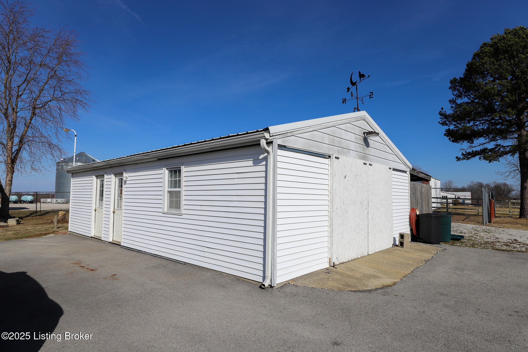 13 W Butler Ln, Harned, Kentucky image 4