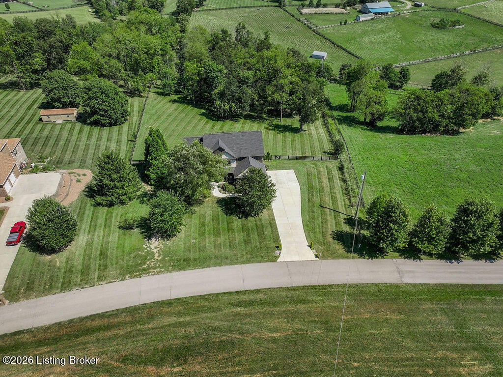 Photo of 136 Seahawk Trail, Midway, KY 40347 (MLS # 1730415)