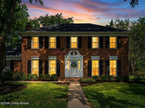 Photo of 10801 Tattenham Ln, Douglass Hills, KY 40243 (MLS # 1715058)