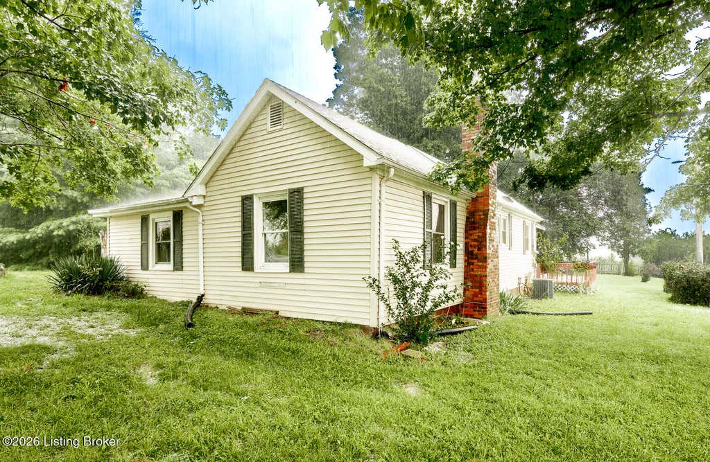Photo of 3936 Aiken Rd, Simpsonville, KY 40067 (MLS # 1723074)