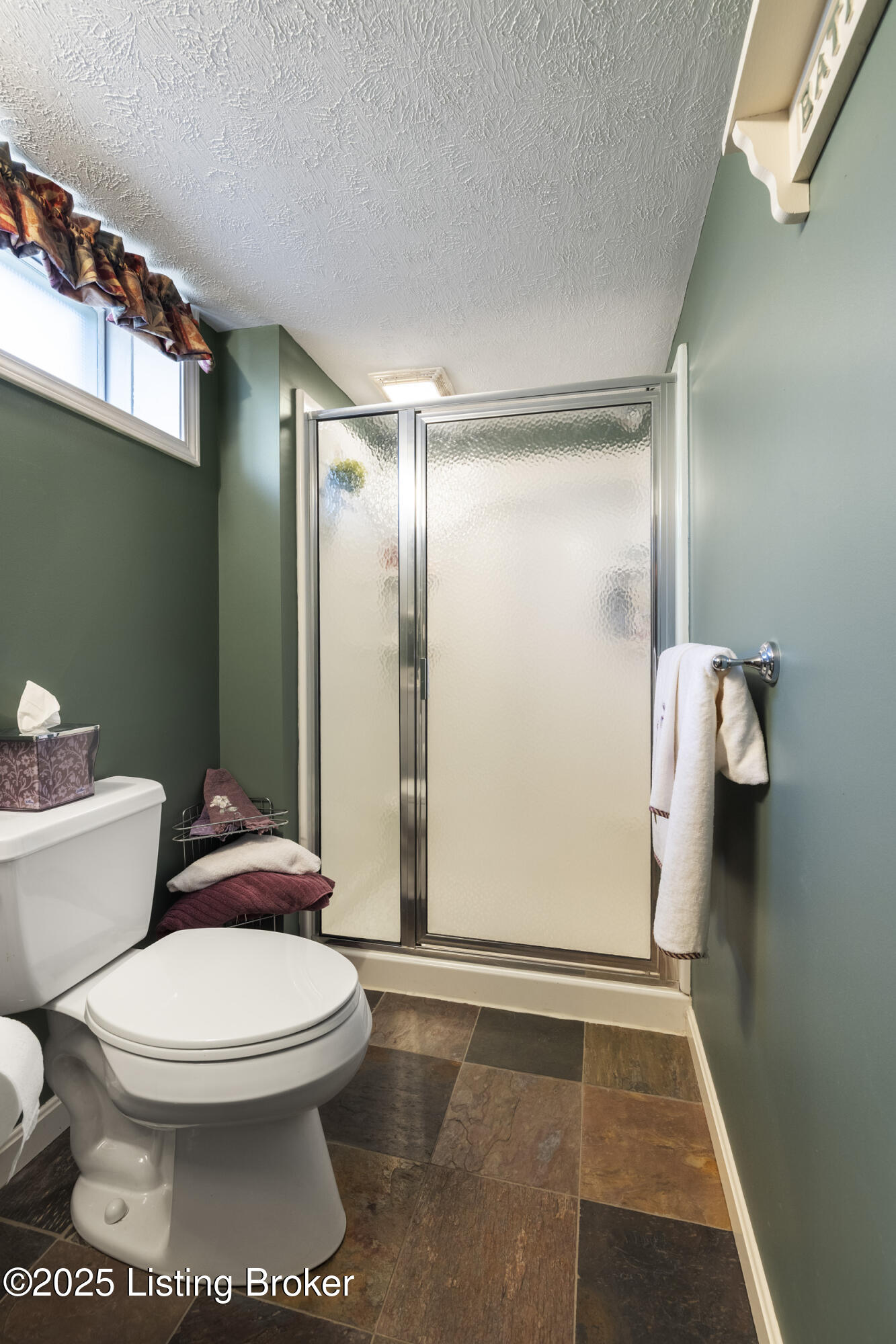 8113 Michael Ray Dr, Louisville, Pennsylvania image 37