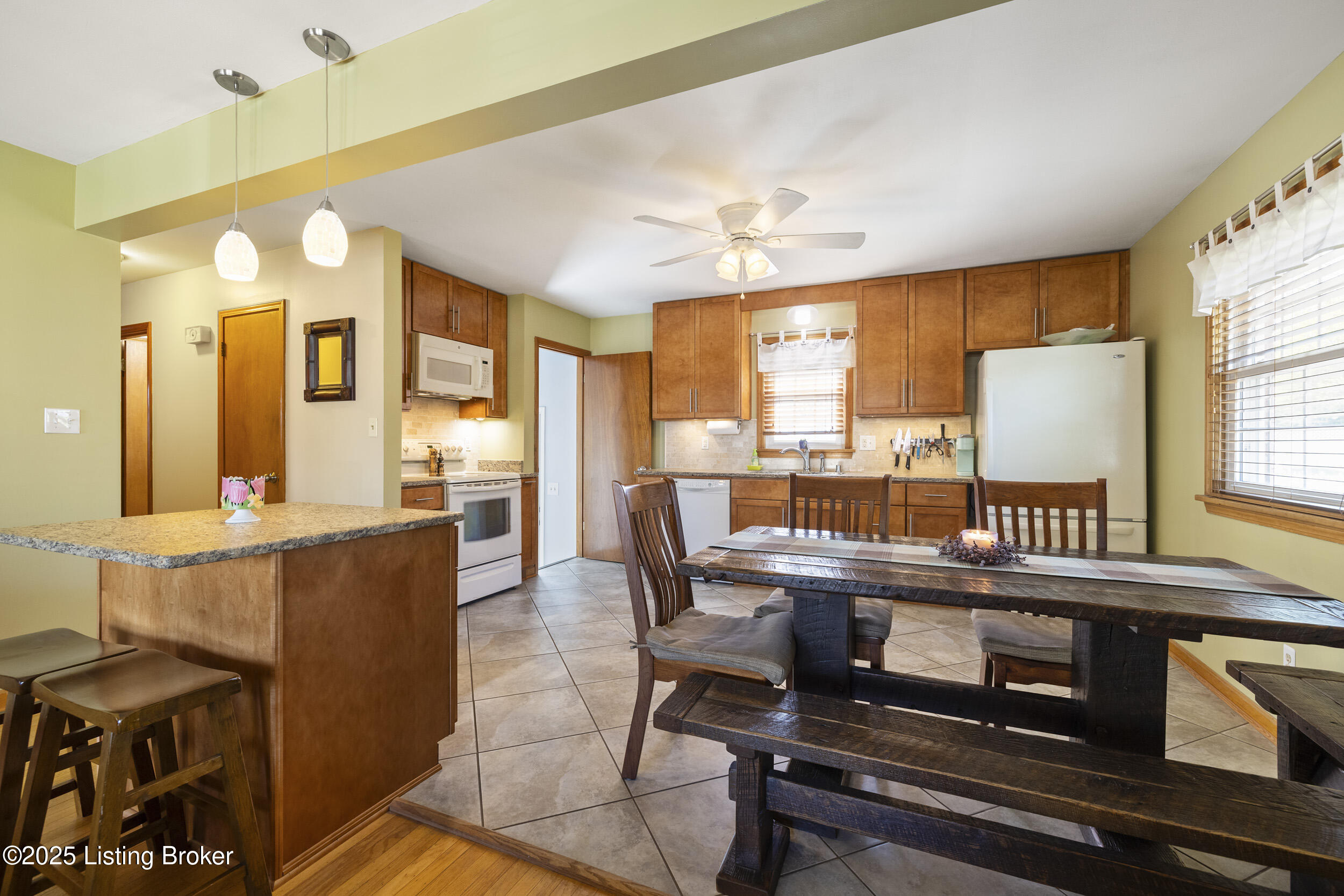 8113 Michael Ray Dr, Louisville, Pennsylvania image 13