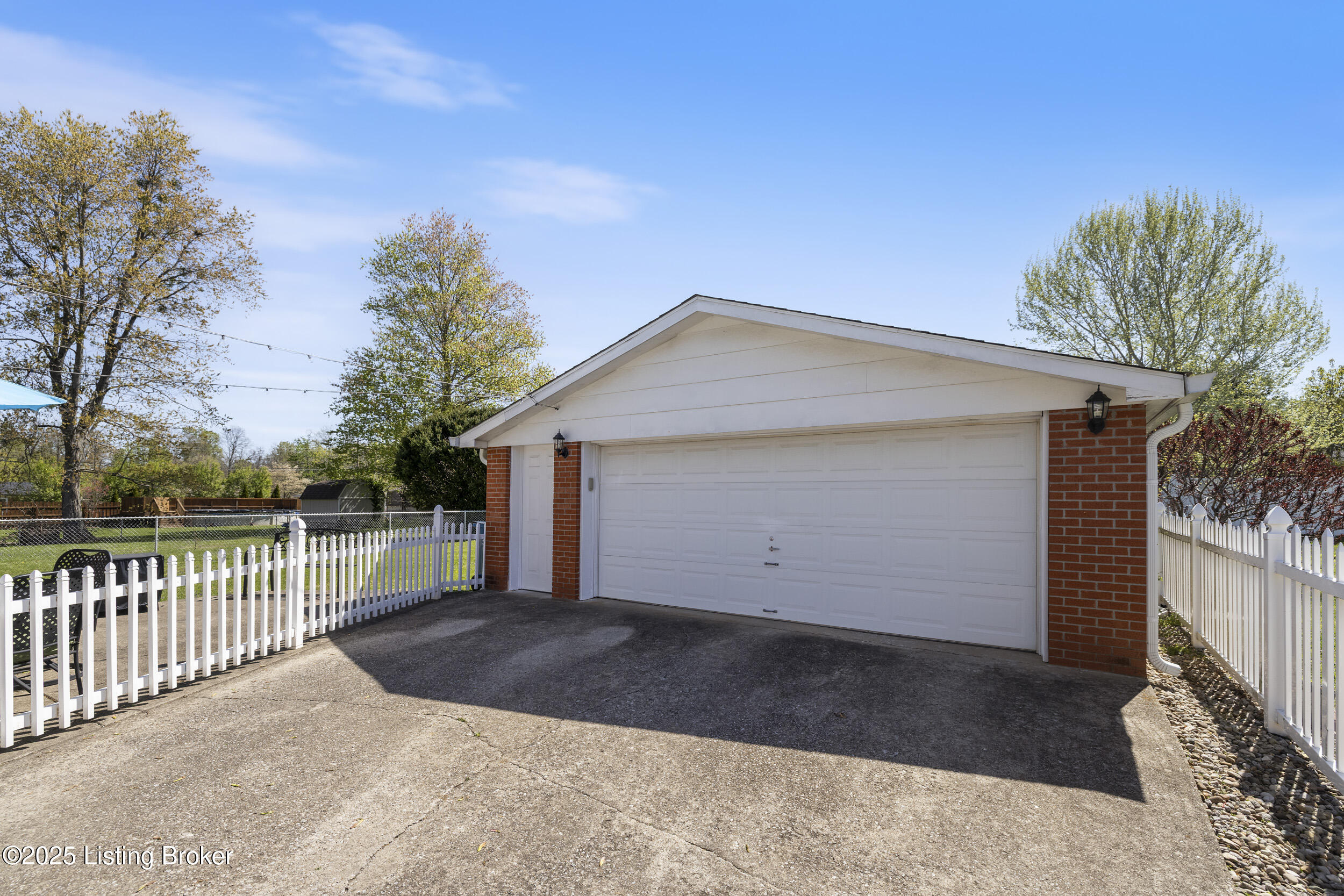 8113 Michael Ray Dr, Louisville, Pennsylvania image 45
