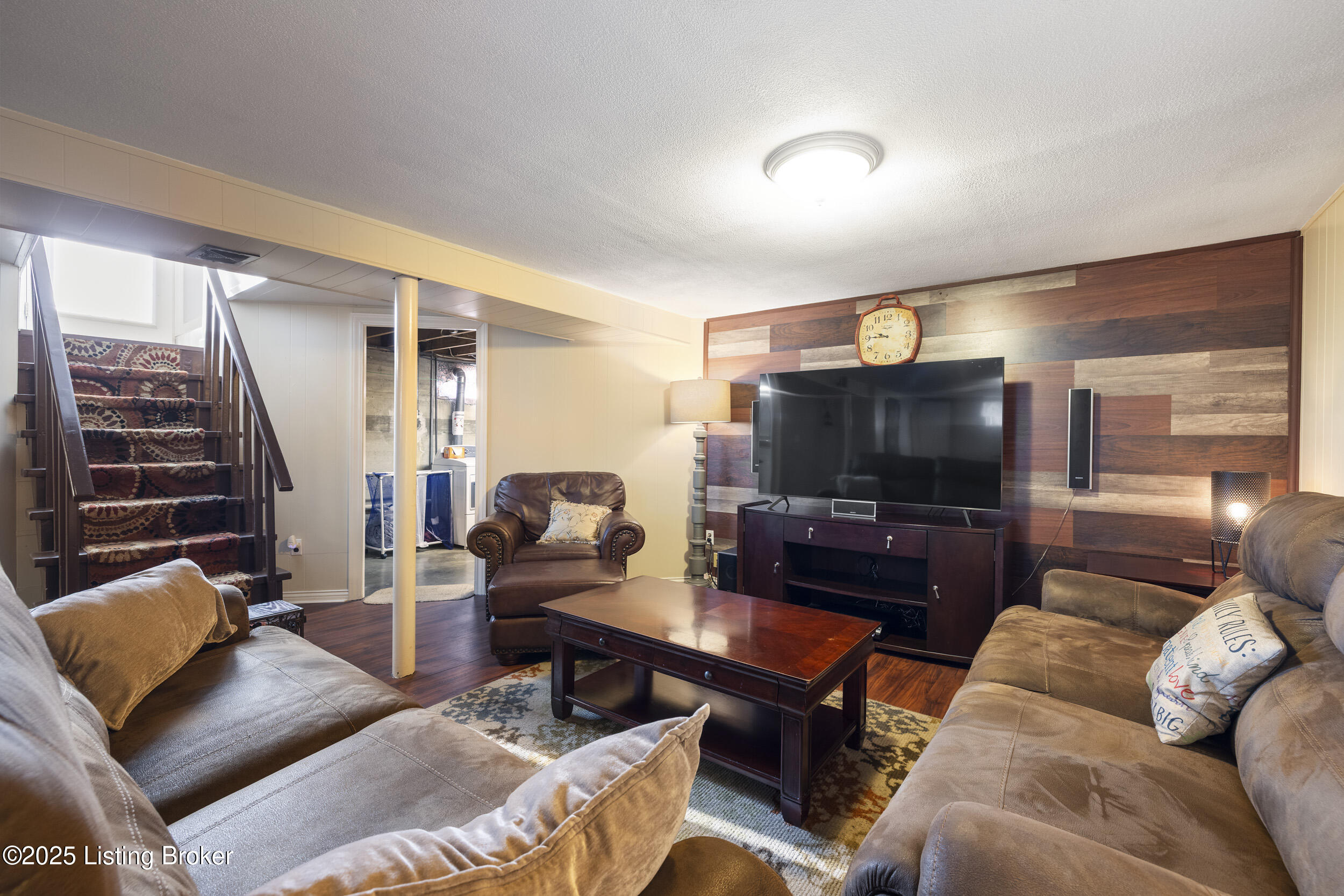 8113 Michael Ray Dr, Louisville, Pennsylvania image 30