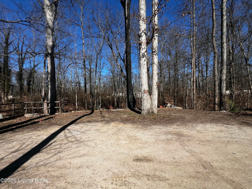 Photo of 42 Blue Jay Ln, Worthville, KY 41098 (MLS # 1709586)