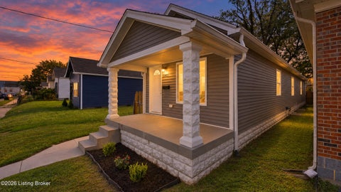 Photo of 2012 Standard Ave, Louisville, KY 40210 (MLS # 1729399)