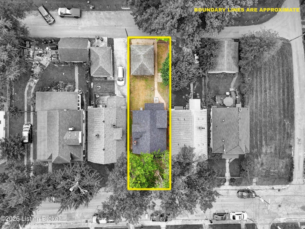 Photo of 420 E Lee St, Louisville, KY 40217 (MLS # 1723465)