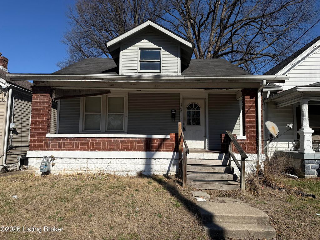 Photo of 1243 Arcade Ave, Louisville, KY 40215 (MLS # 1709939)