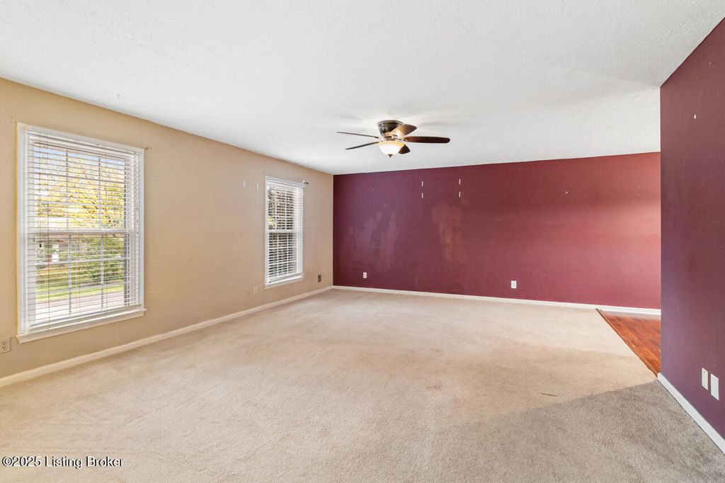 Photo of 10025 Clearcreek Way, Louisville, KY 40223 (MLS # 1702167)