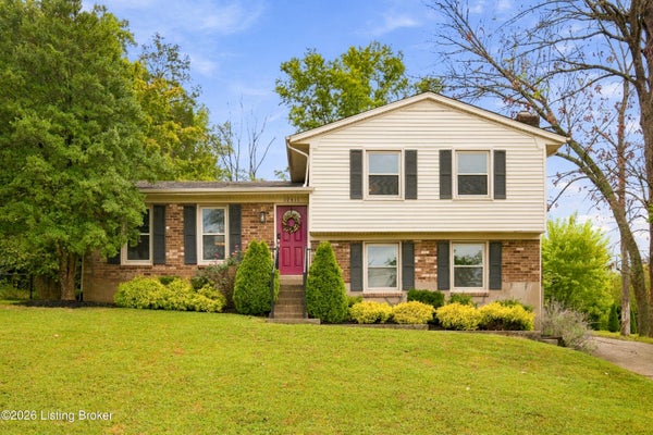 12411 BROOKGREEN DR, LOUISVILLE, KY 40243 - Image 8b128d6743d826e31e845a2e8ec39c90/1909754247