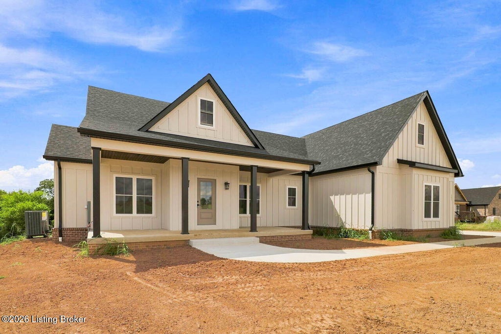 Photo of 127 Woodford Dr, Bardstown, KY 40004 (MLS # 1729159)