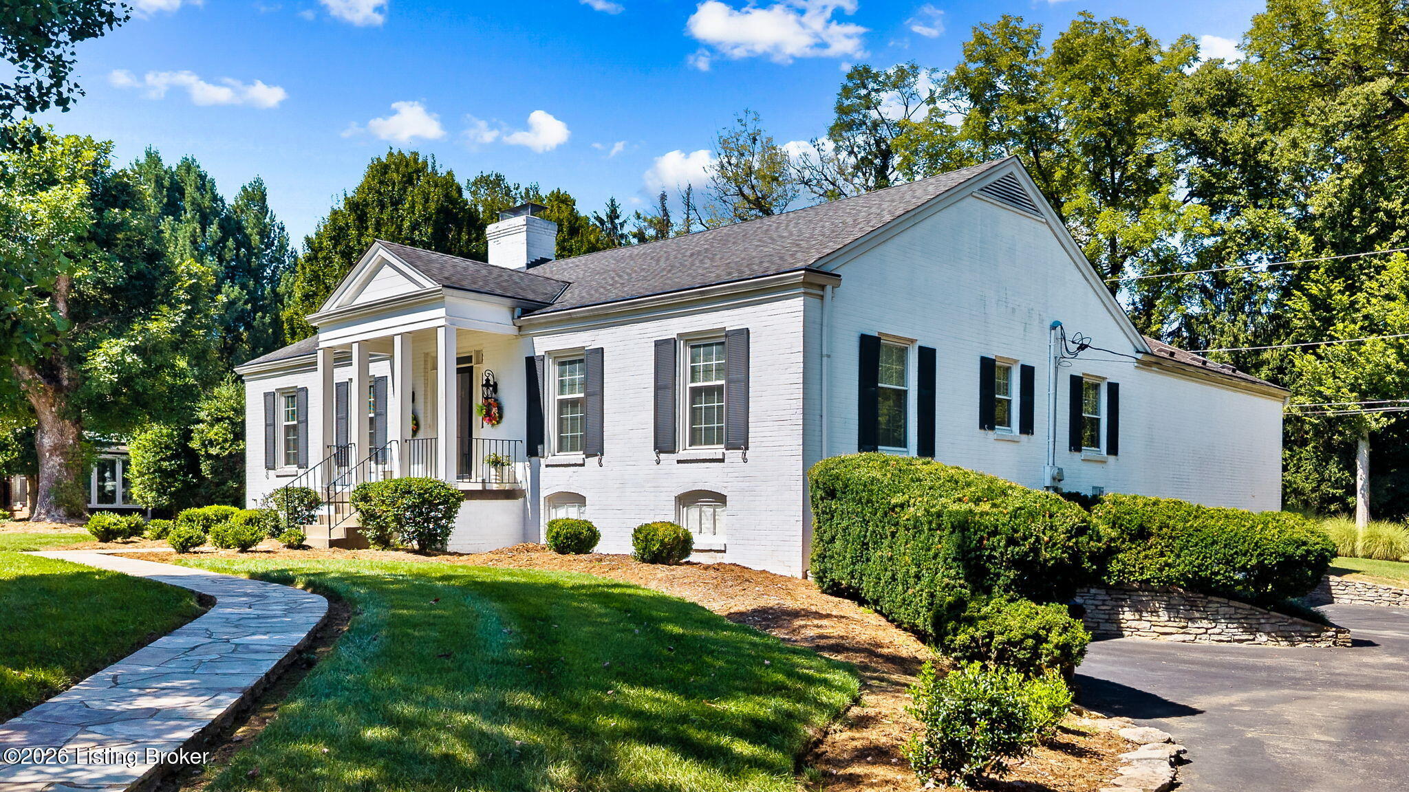 5805 Brittany Woods Cir