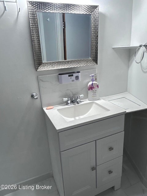 Tiny photo for 1309 Carol Jean Ct, Louisville, KY 40215 (MLS # 1728993)