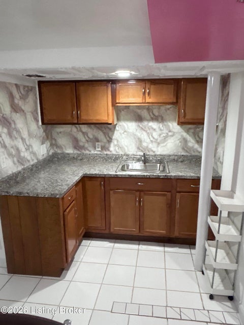 Tiny photo for 1309 Carol Jean Ct, Louisville, KY 40215 (MLS # 1728993)