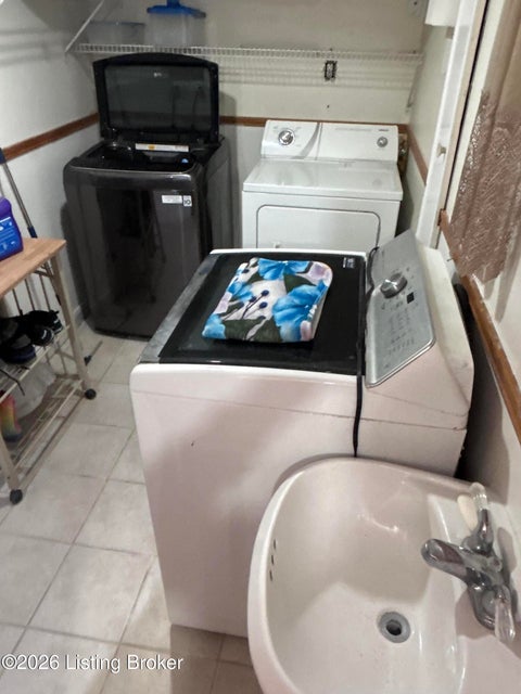 Tiny photo for 1309 Carol Jean Ct, Louisville, KY 40215 (MLS # 1728993)