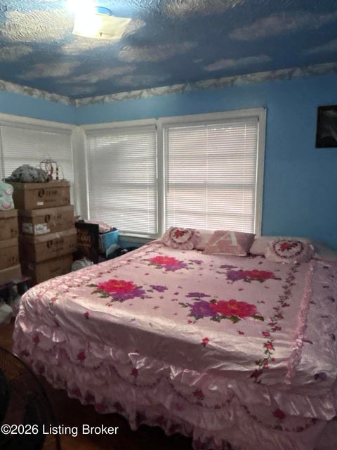 Tiny photo for 1309 Carol Jean Ct, Louisville, KY 40215 (MLS # 1728993)