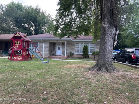 Tiny photo for 1309 Carol Jean Ct, Louisville, KY 40215 (MLS # 1728993)