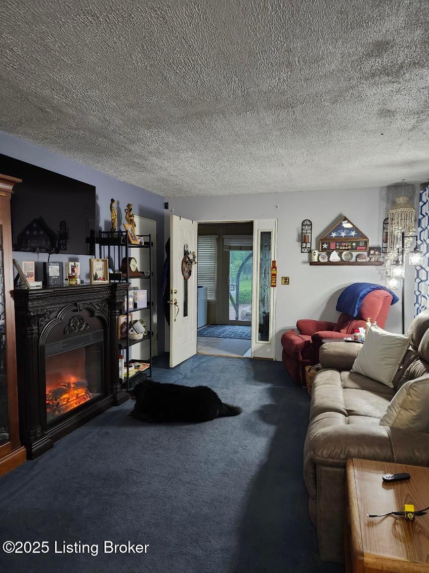 1261 Lipps Ln, Louisville, Pennsylvania image 3