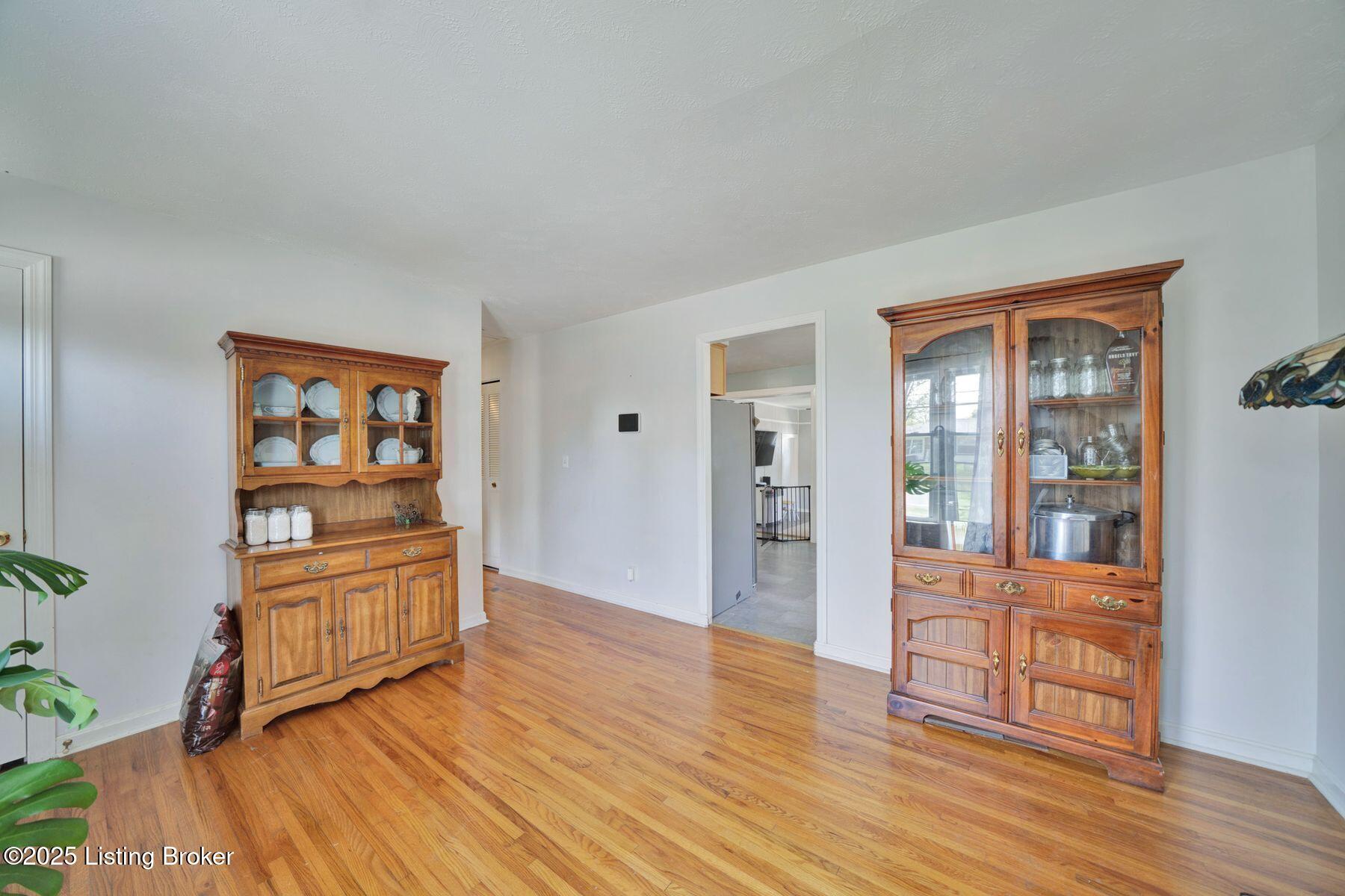 5702 Elmer Ln, Louisville, Pennsylvania image 5