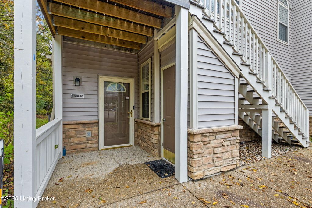 Photo of 13305 Prospect Glen Way, Prospect, KY 40059 (MLS # 1702527)