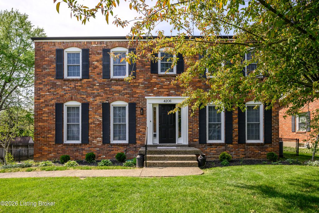 Photo of 4206 San Marcos Rd, Jeffersontown, KY 40299 (MLS # 1714639)