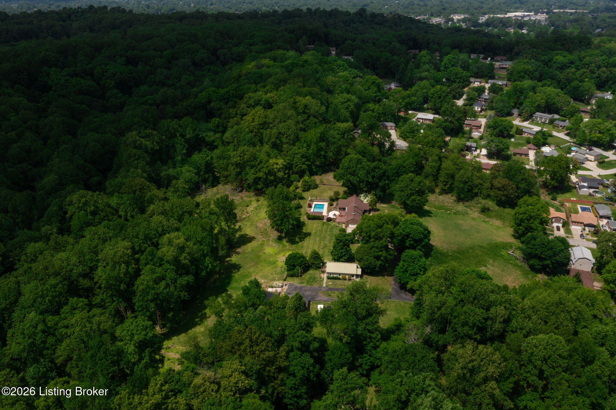 Louisville, Kentucky, 40214, United States, 4 Bedrooms Bedrooms, ,3 BathroomsBathrooms,Residential,Active,2044162