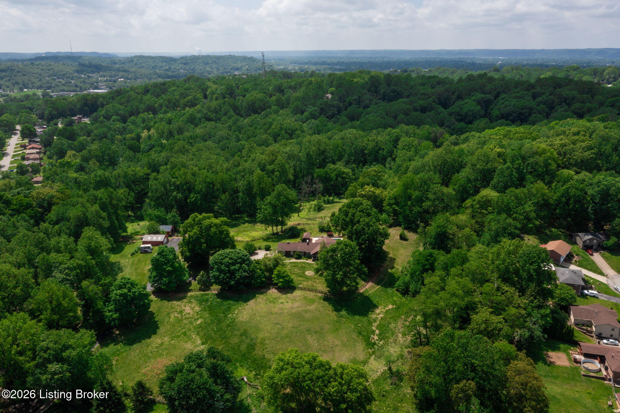 Louisville, Kentucky, 40214, United States, 4 Bedrooms Bedrooms, ,3 BathroomsBathrooms,Residential,Active,2044162