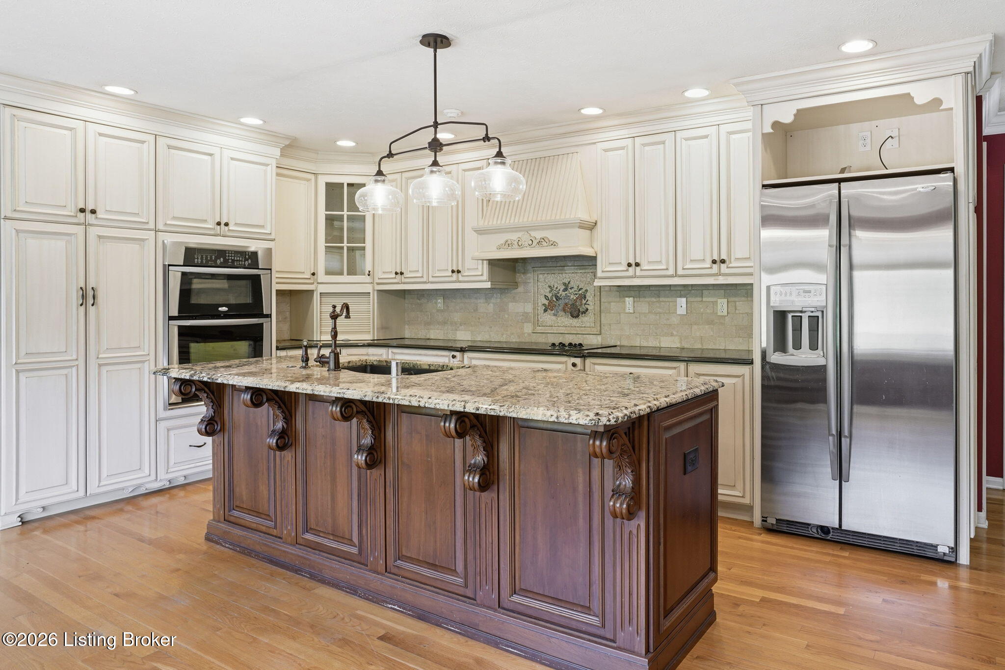 Louisville, Kentucky, 40214, United States, 4 Bedrooms Bedrooms, ,3 BathroomsBathrooms,Residential,Active,2044162