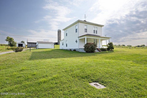 Photo of 4710 Highgrove Rd, Coxs Creek, KY 40013 (MLS # 1729162)