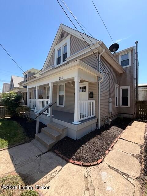Homes For Sale - 228 E Burnett Ave<br/> Louisville, KY 40208