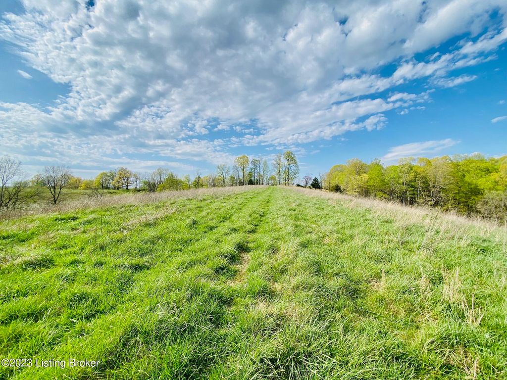 Photo of 2050-C East Fork Rd, Harrodsburg, KY 40330 (MLS # 1713246)