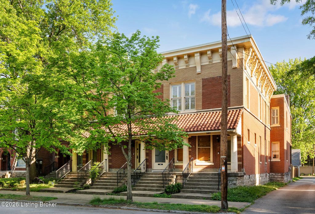 Photo of 129 E Ormsby Ave, Louisville, KY 40203 (MLS # 1715808)