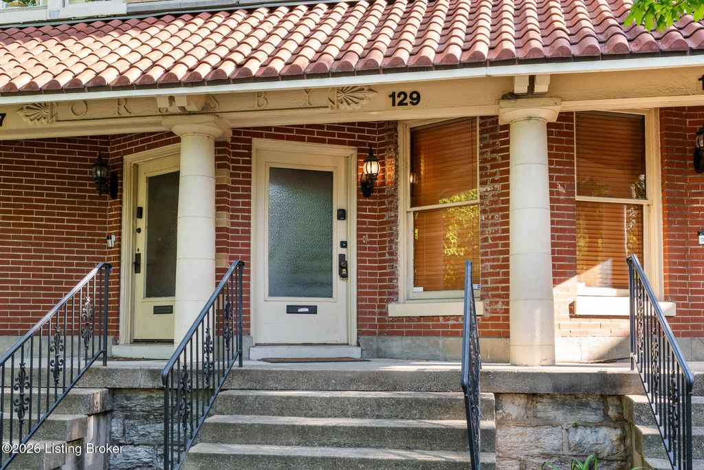 Photo of 129 E Ormsby Ave, Louisville, KY 40203 (MLS # 1715808)