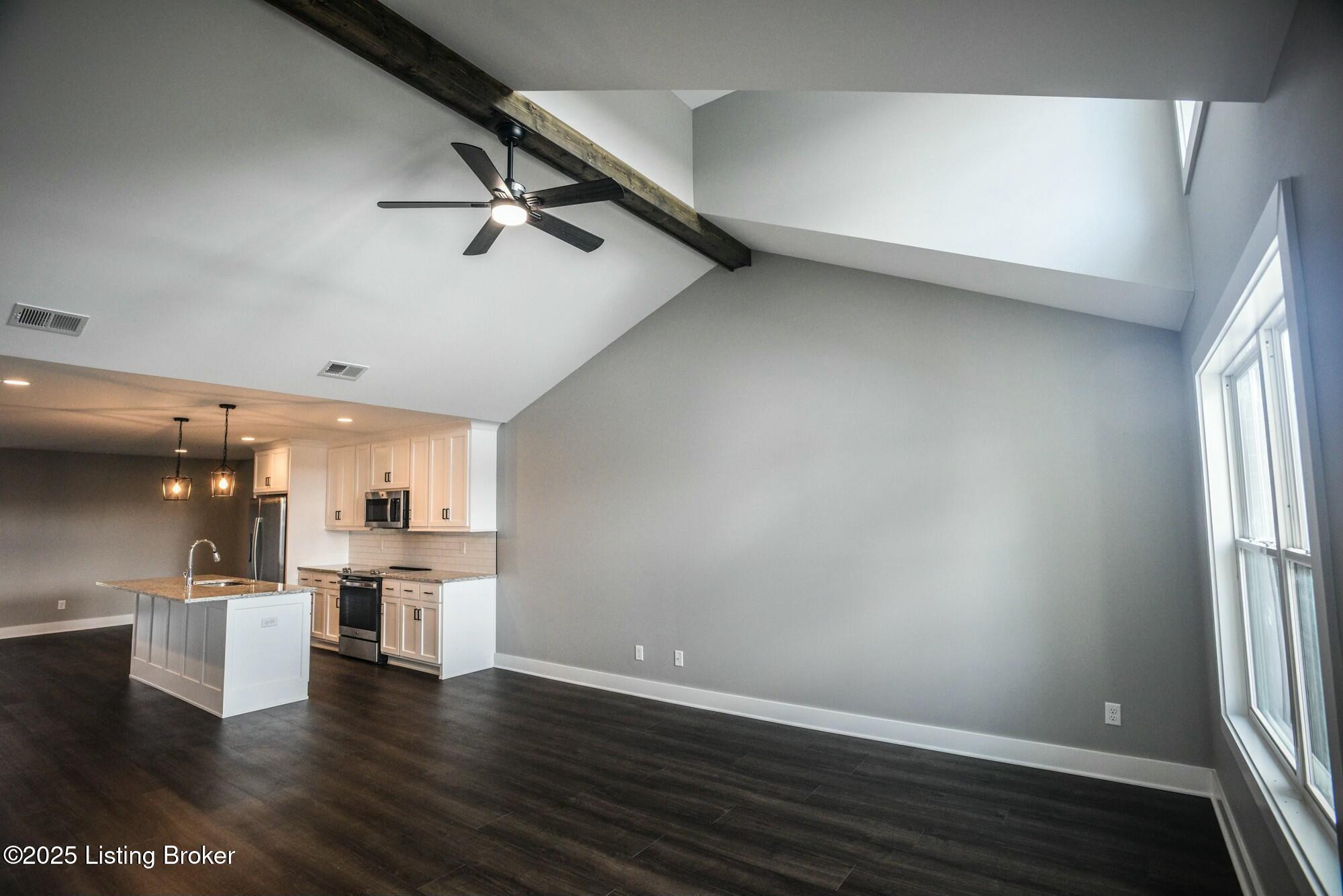 1020 Ray Wimsett Blvd #A, Bardstown, Kentucky image 6