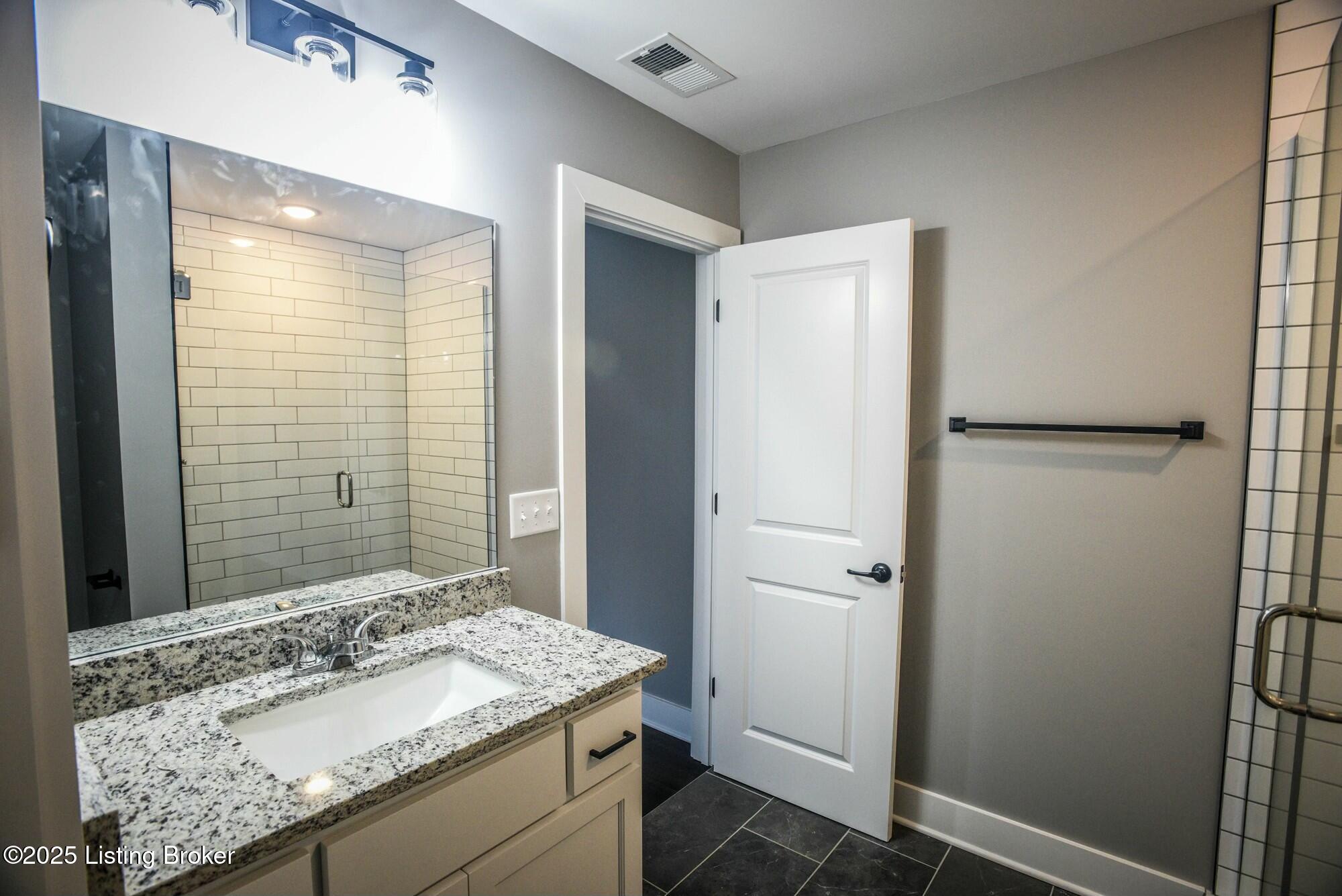 1020 Ray Wimsett Blvd #A, Bardstown, Kentucky image 30