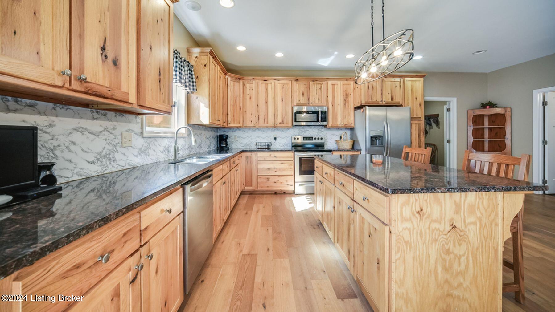 197 Ashby Ln, Custer, Kentucky image 18