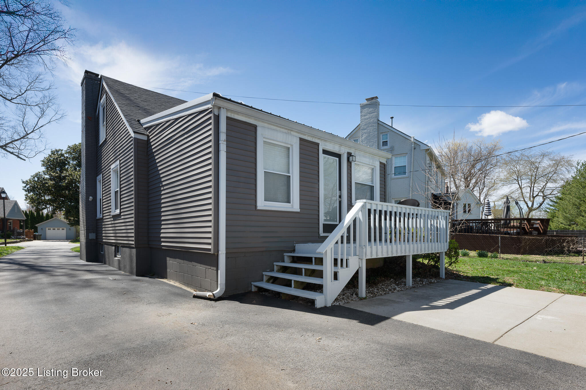 221 Norbourne Blvd, Louisville, Pennsylvania image 39