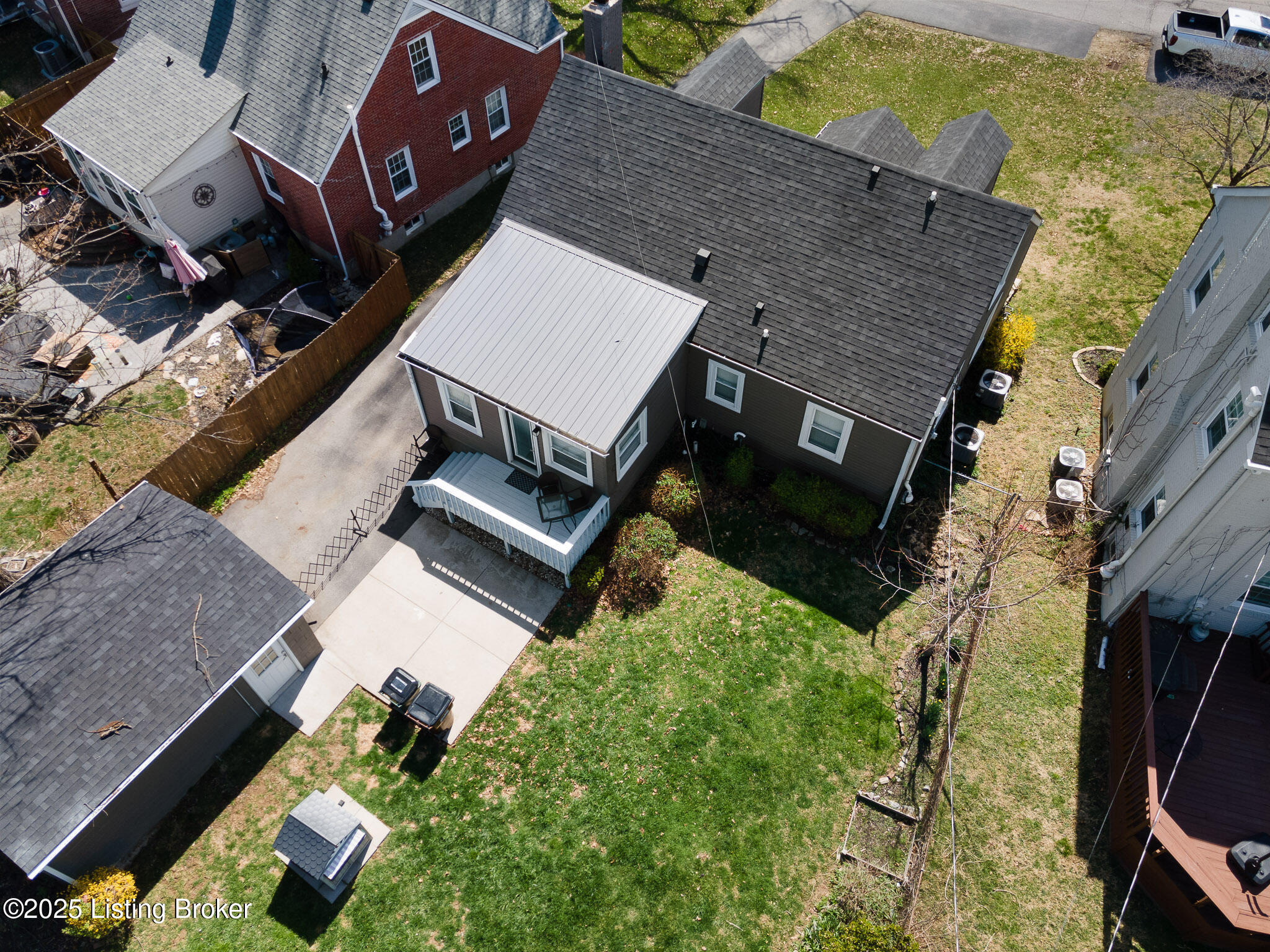 221 Norbourne Blvd, Louisville, Pennsylvania image 43