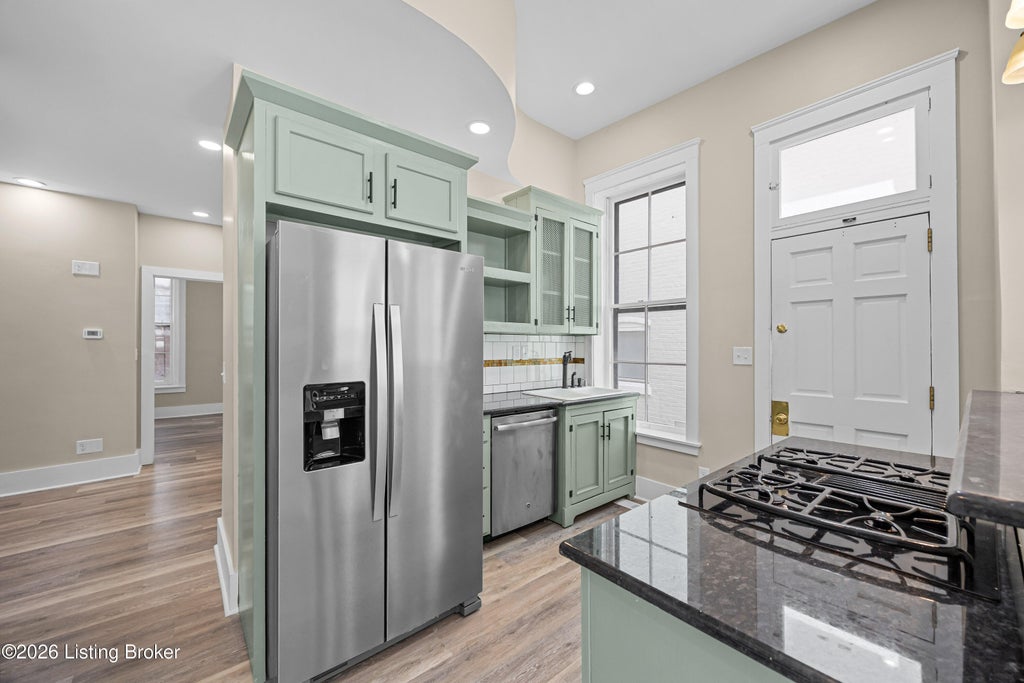 Photo of 1037 S 4th St #APT 2, Louisville, KY 40203 (MLS # 1730363)
