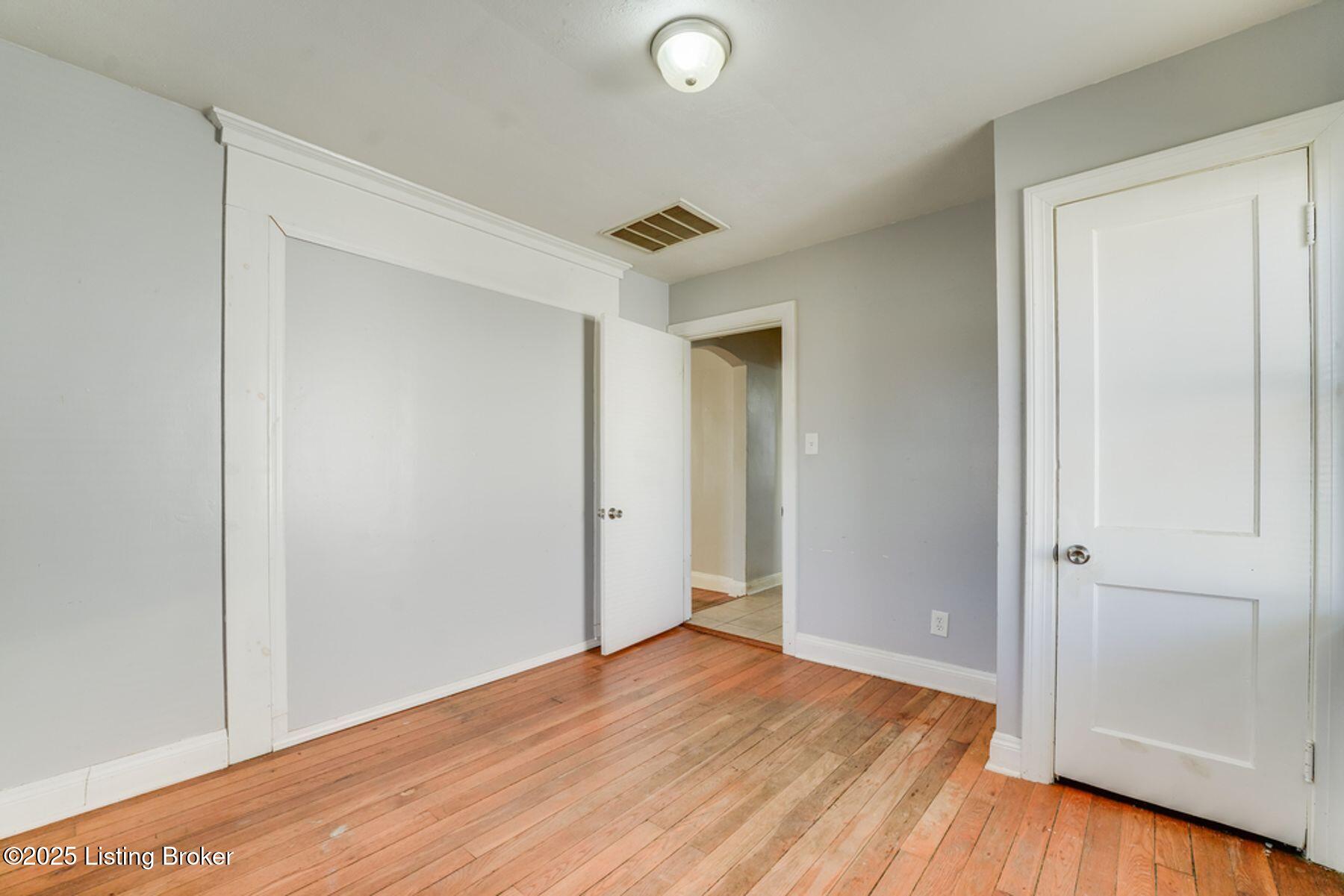 1028 Camden Ave, Louisville, Kentucky image 11