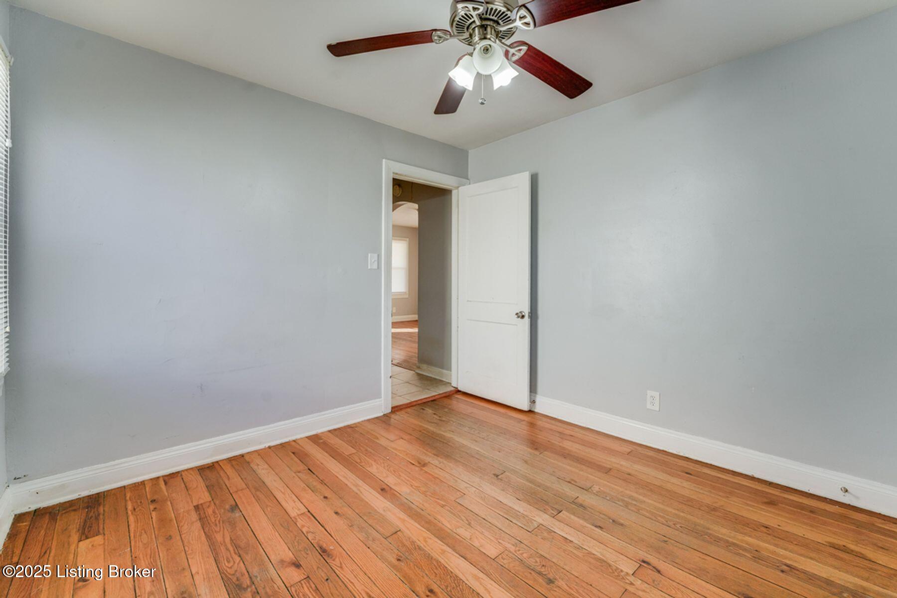1028 Camden Ave, Louisville, Kentucky image 13