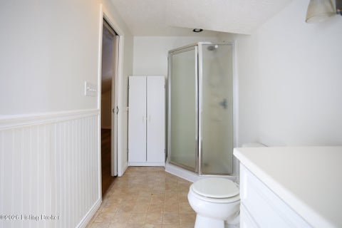 Tiny photo for 2221 Beargrass Ave, Louisville, KY 40218 (MLS # 1730260)