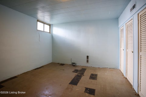 Tiny photo for 2221 Beargrass Ave, Louisville, KY 40218 (MLS # 1730260)